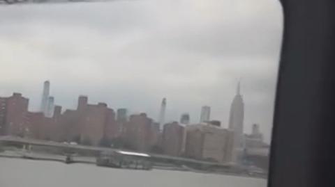 Lądowanie na East River w Nowym Jorku