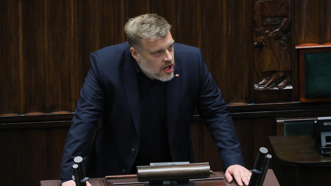 Zandberg grzmi o wyborach. "Szaleńcze scenariusze", "nie będzie zgody!"