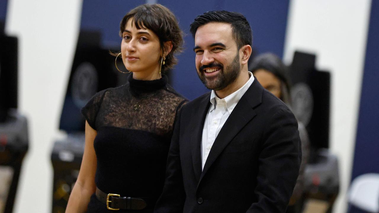 Zohrana Mamdaniego poznała na aplikacji randkowej, sesję ślubną mieli w metrze. Kim jest Rama Duwaji?