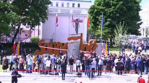Odsłonięcie pomnika Solidarności w Warszawie