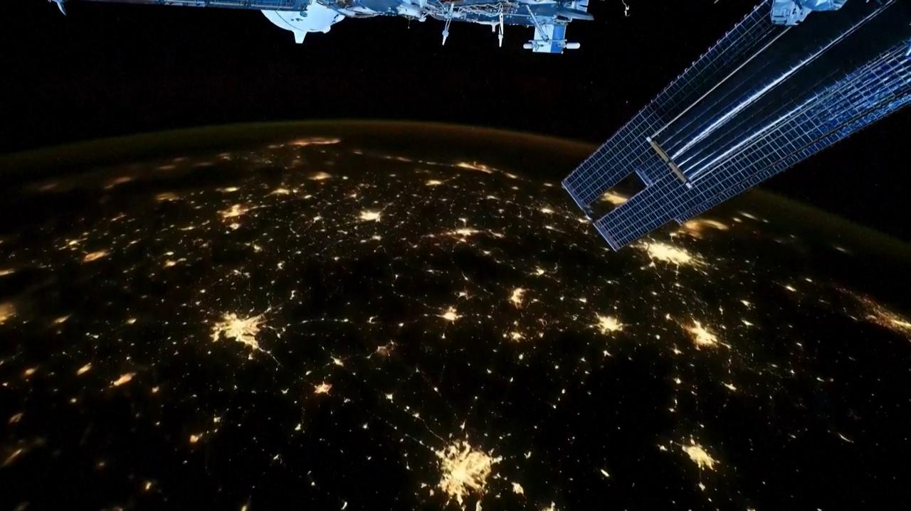 Błyskawice "duże jak miasta". Skala burz zdumiała astronautkę