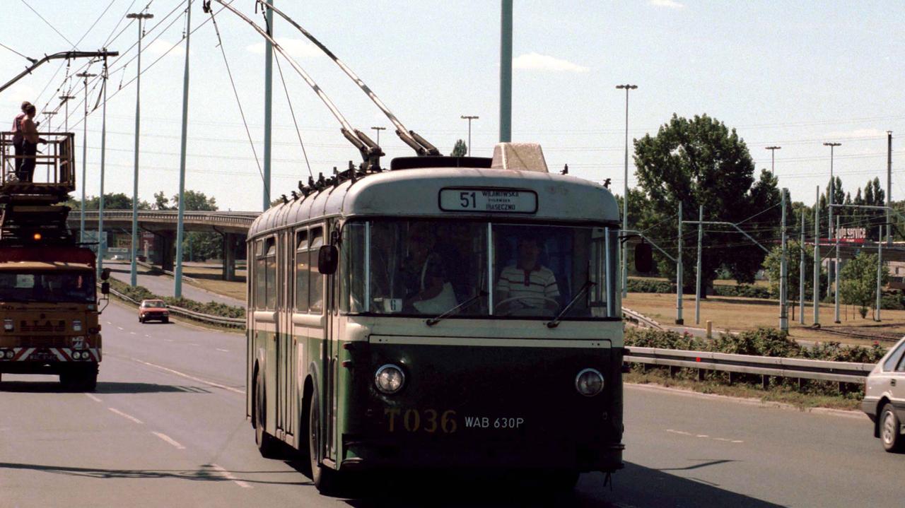 30 lat temu ostatnie "trajlusie" pojechały z Warszawy do Piaseczna