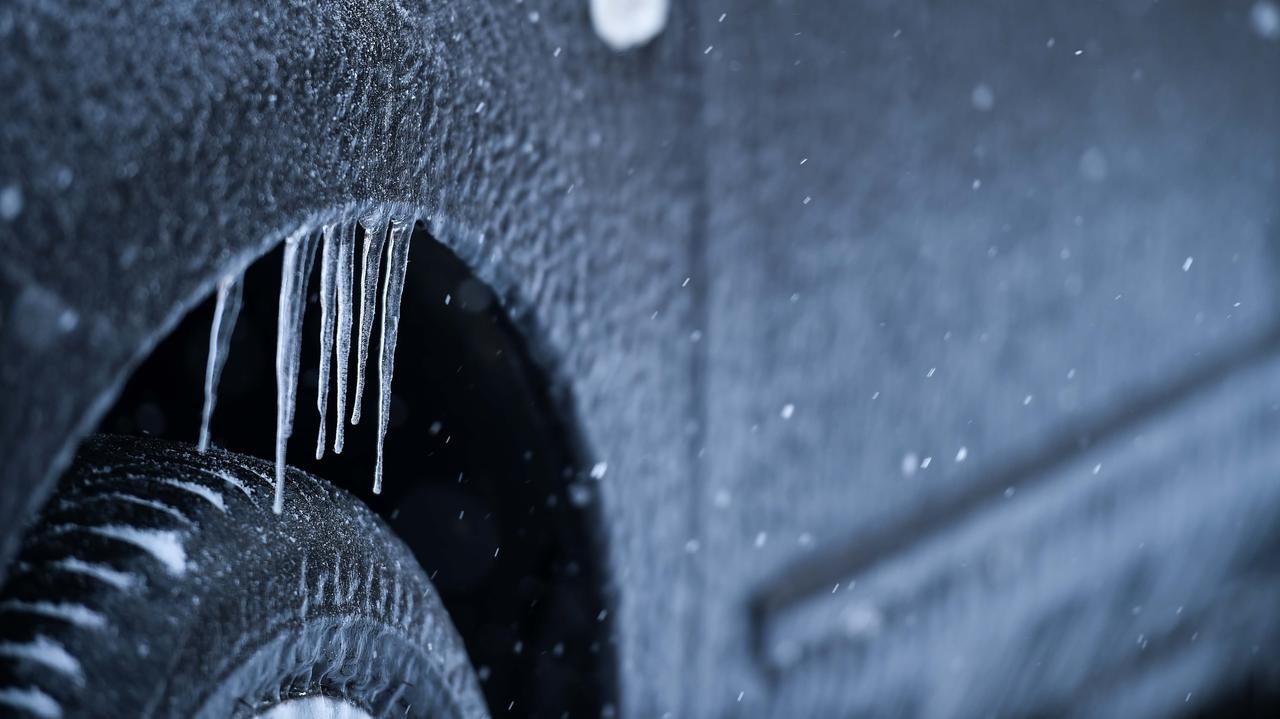 Uważajmy, bo będzie niebezpiecznie ślisko. W mocy żółte alarmy IMGW