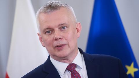 Siemoniak: Kamiński w grudniu przyznał mieszkanie szefowi ABW