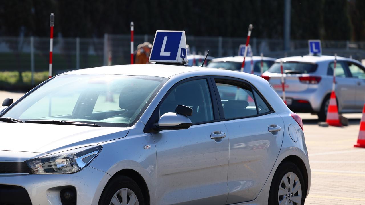 Egzamin na prawo jazdy zakończył się szamotaniną