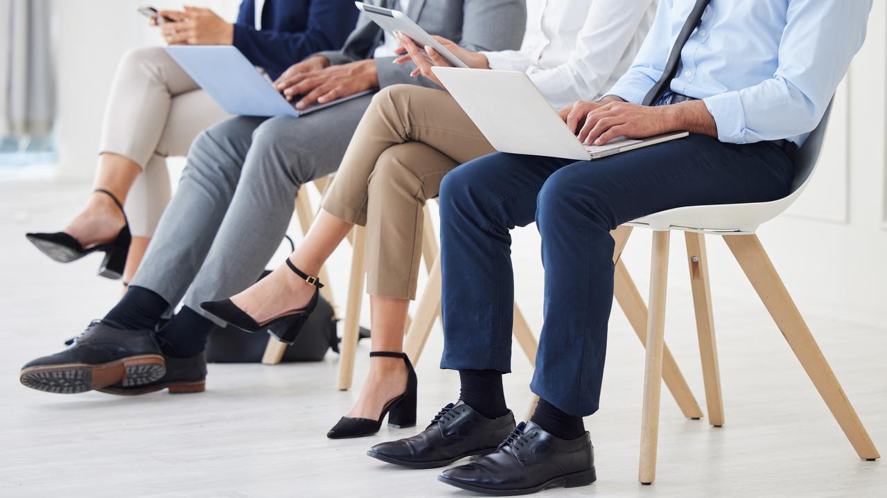 W tych branżach firmy szykują rekrutacje. Nowy raport