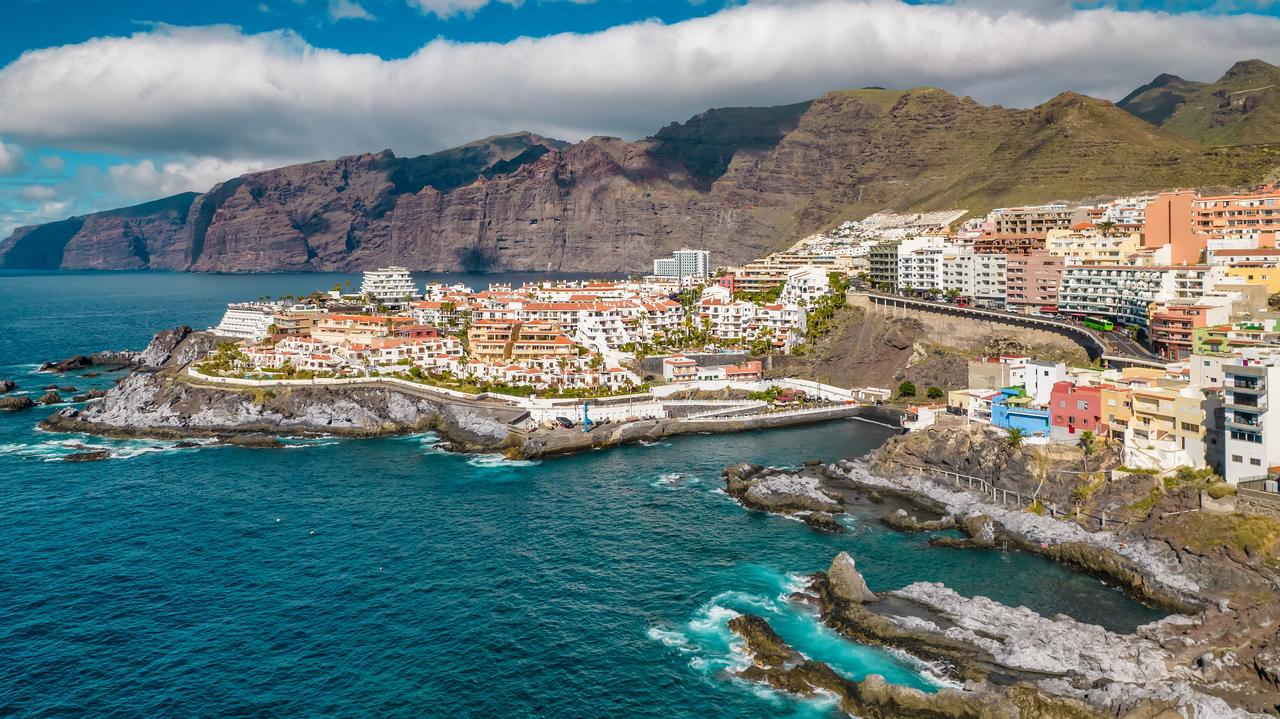 "Czarne Flagi" na popularnej wyspie. "Niekontrolowane zrzuty ścieków"