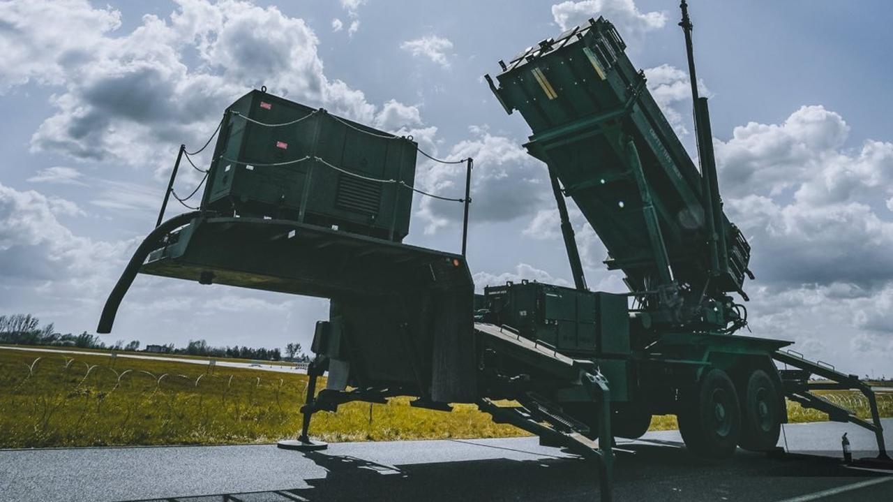Premier i szef MON odwiedzą poligon w Ustce. Zadziała system Wisła