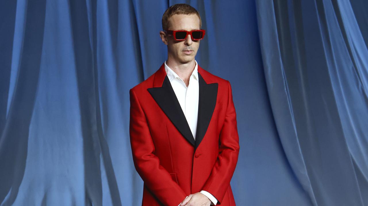 Jeremy Strong zagra Marka Zuckerberga w nowym filmie o twórcy Facebooka