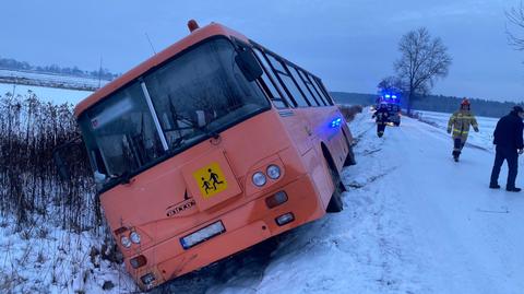 Wypadek autobusu przewożącego dzieci na Podkarpaciu