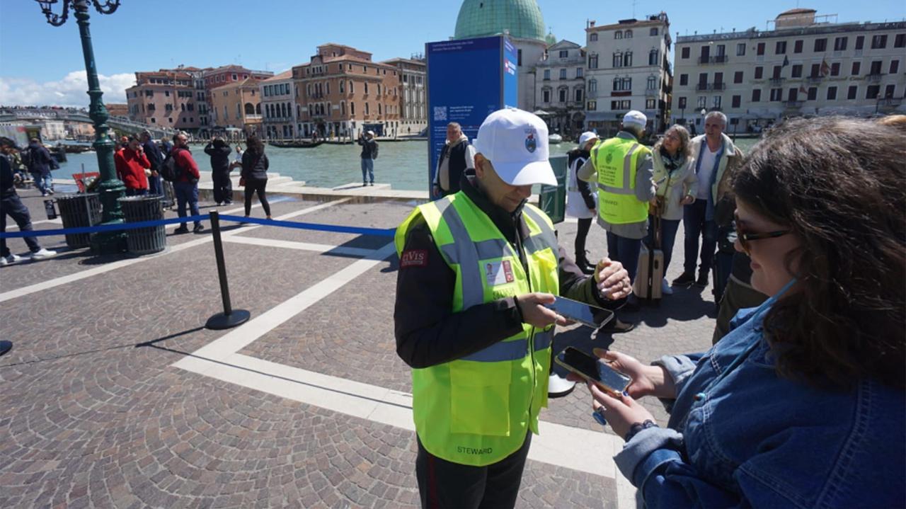 Turyści muszą zapłacić 5 euro za jednodniowy pobyt w Wenecji. W czwartek ruszył pilotaż
