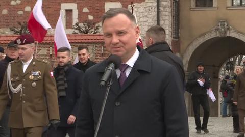 Prezydent złożył wieniec na sarkofagu Lecha i Marii Kaczyńskich