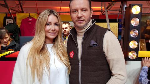 Małgorzata Rozenek-Majdan i Radosław Majdan przekazali piłkę z autografami piłkarzy reprezentacji