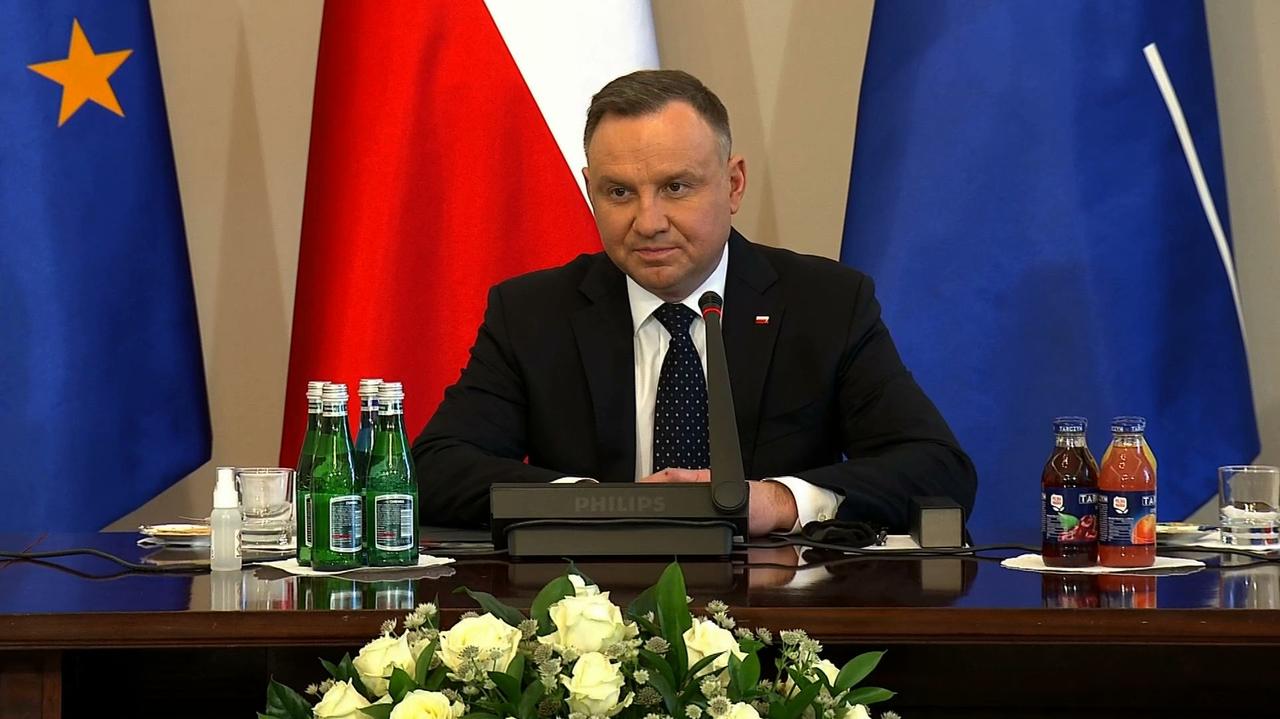 L’attacco della Russia all’Ucraina.  Il presidente Andrzej Duda durante il Consiglio di sicurezza e sicurezza sui combattimenti in Ucraina