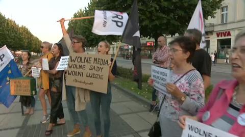 Protest w Częstochowie w obronie wolnych mediów