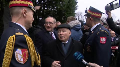 Przepychanki przed Sejmem
