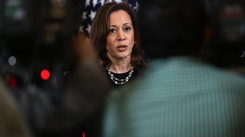 Kamala Harris ma już wystarczające poparcie, by zostać oficjalną kandydatką w wyborach      