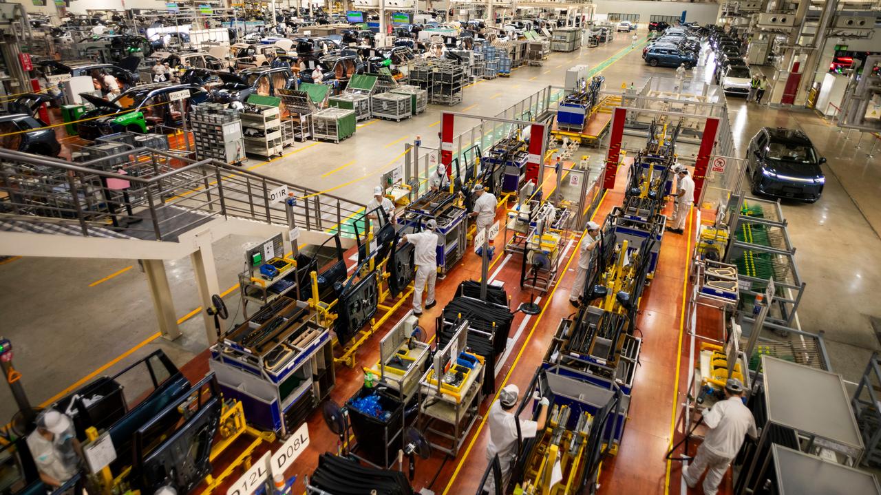 Pierwszy deficyt od dwóch lat. Udział w tym mają Chiny