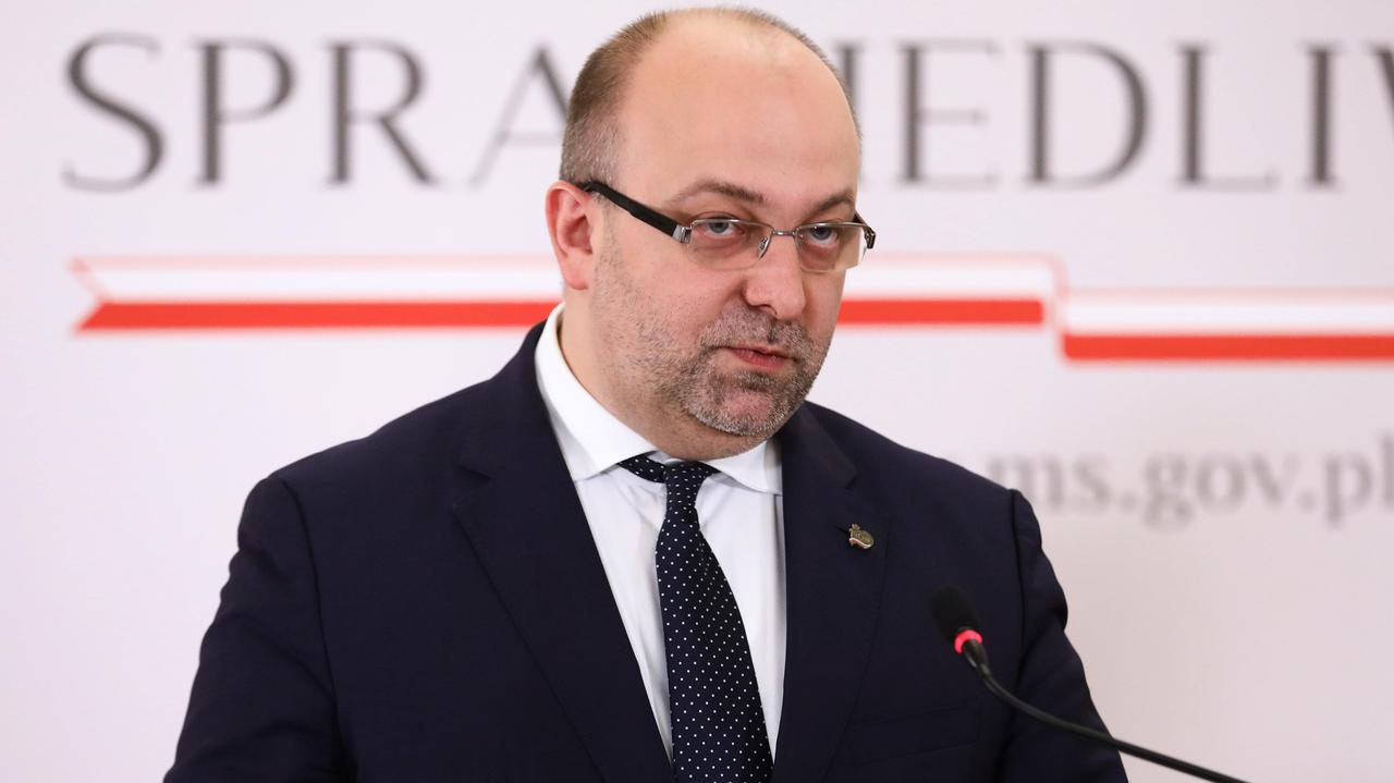 Sprawa testamentu. Nieoficjalnie: prokuratura zwróci się o uchylenie immunitetu Piebiaka