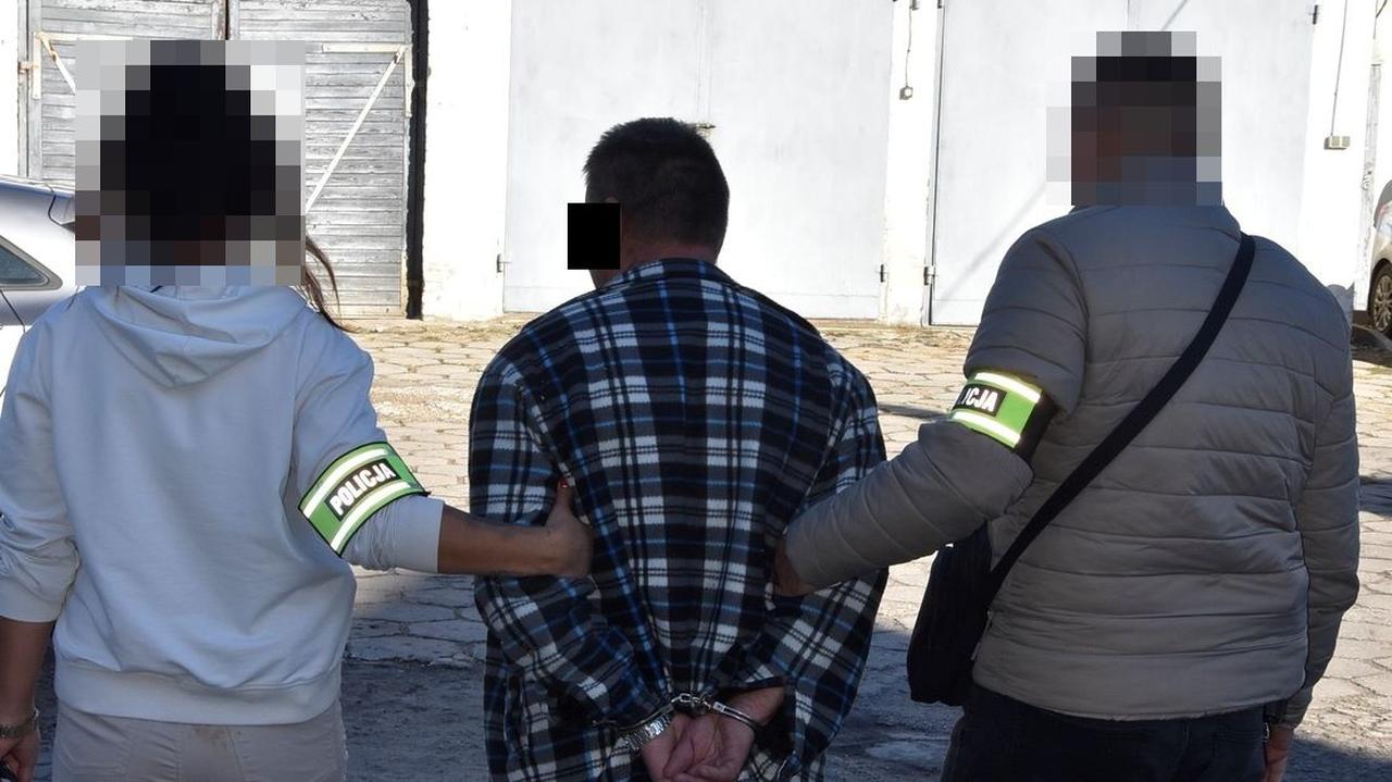 Ukrywał się na strychu, pod podłogą