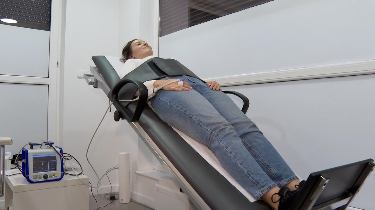 Wstajesz i nagle wzrasta ci tętno. Wiele osób, które przeszły COVID-19, nie wie, iż ma POTS