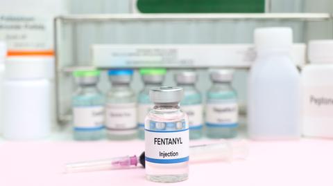 Pietrzak o fentanylu: Przychodzą młode, wysportowane osoby z listą recept. Większość od jednego lekarza