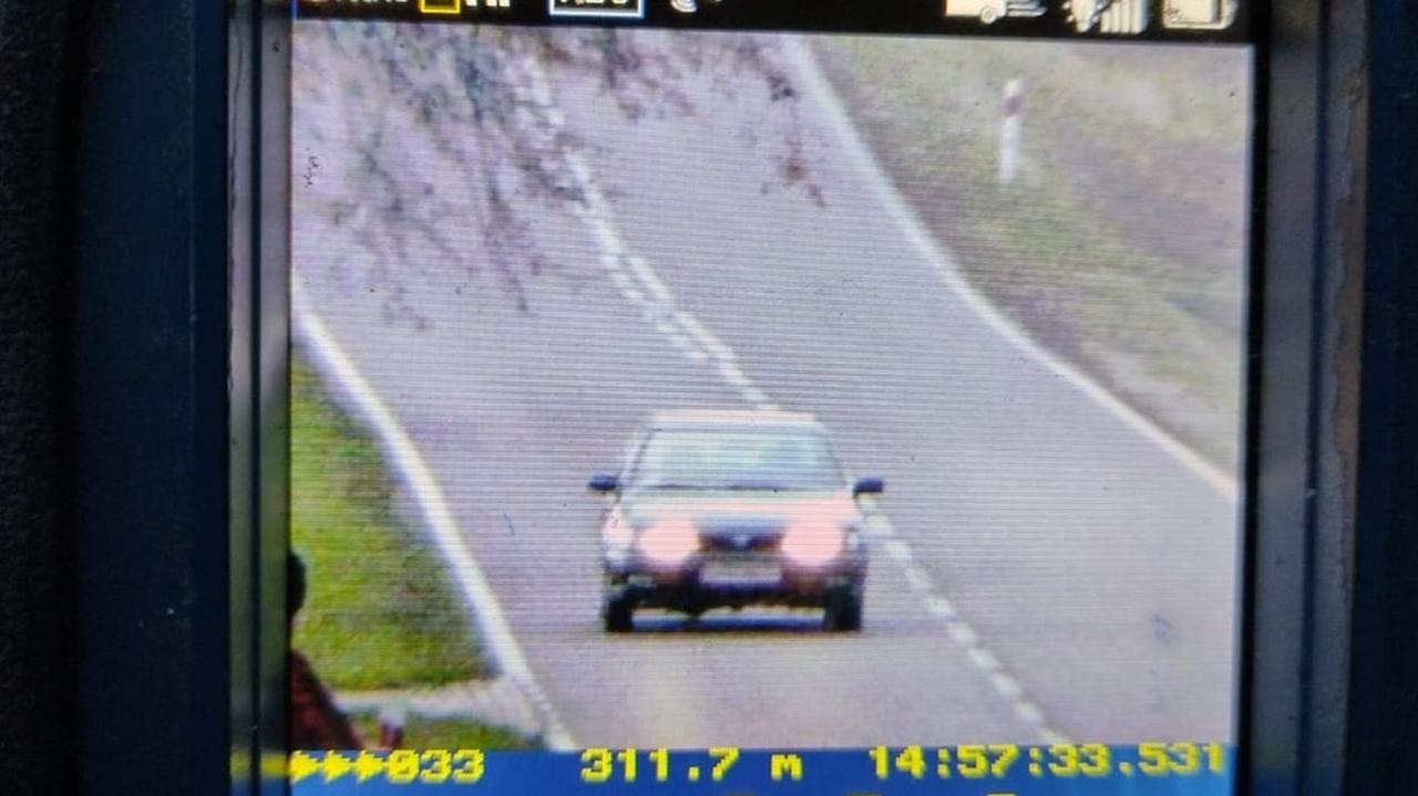 87-latek jechał za szybko. Prawo jazdy odzyska za trzy miesiące