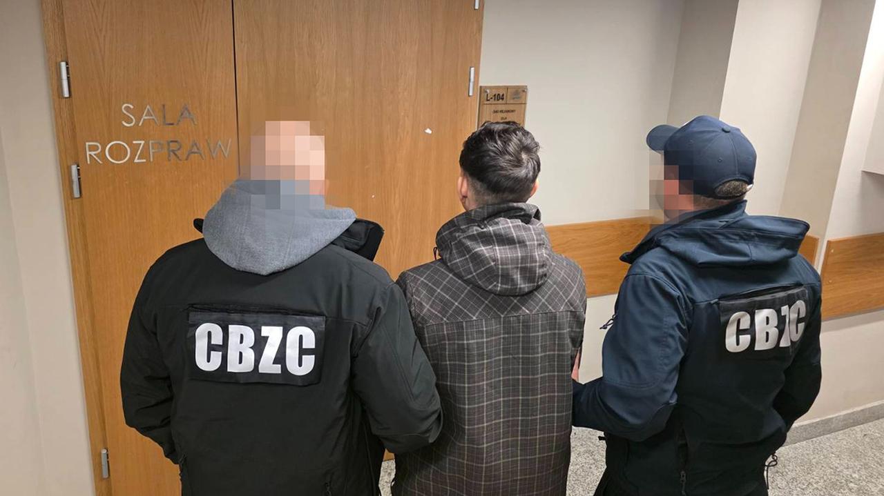 Zatrzymali Rosjanina, który miał ingerować w systemy polskich firm