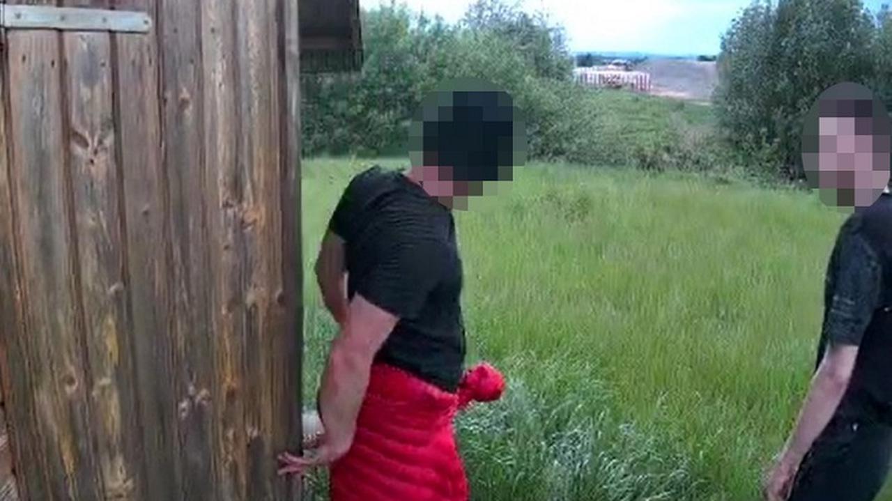 Ukradli kamerę monitoringu, podczas ucieczki zrezygnowali z łupu. Nie wiedzieli, iż zostali nagrani