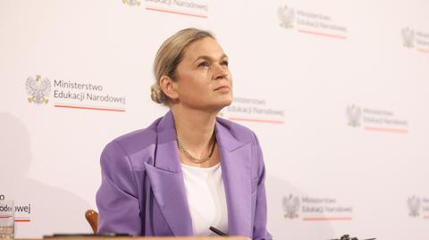 "Jakby usiadła przy sztucznej inteligencji". Nowacka "powinna wziąć się do pracy"