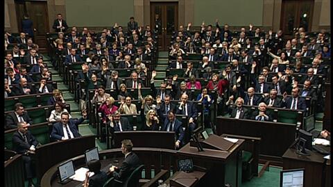 Sejm przyjął nowelizację ustawy o służbie cywilnej