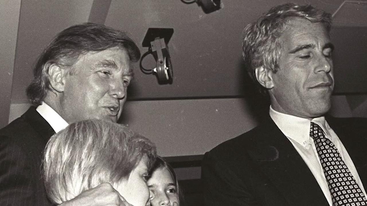 Donald Trump i Jeffrey Epstein byli bliskimi przyjaciółmi. Sprawa miała ucichnąć, wypłynęły zdjęcia z wesela