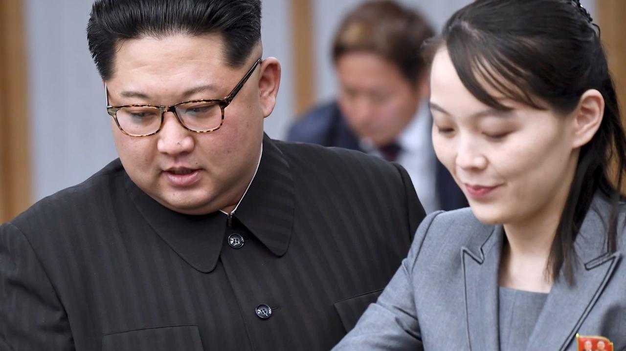 Siostra Kim Dzong Una rośnie w siłę. "Jedna z niewielu osób, którym może ufać"