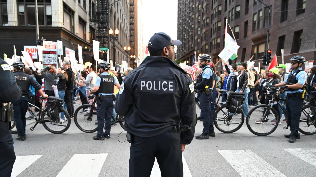Chicago przygotowuje się na interwencję Gwardii Narodowej. Apel kościołów