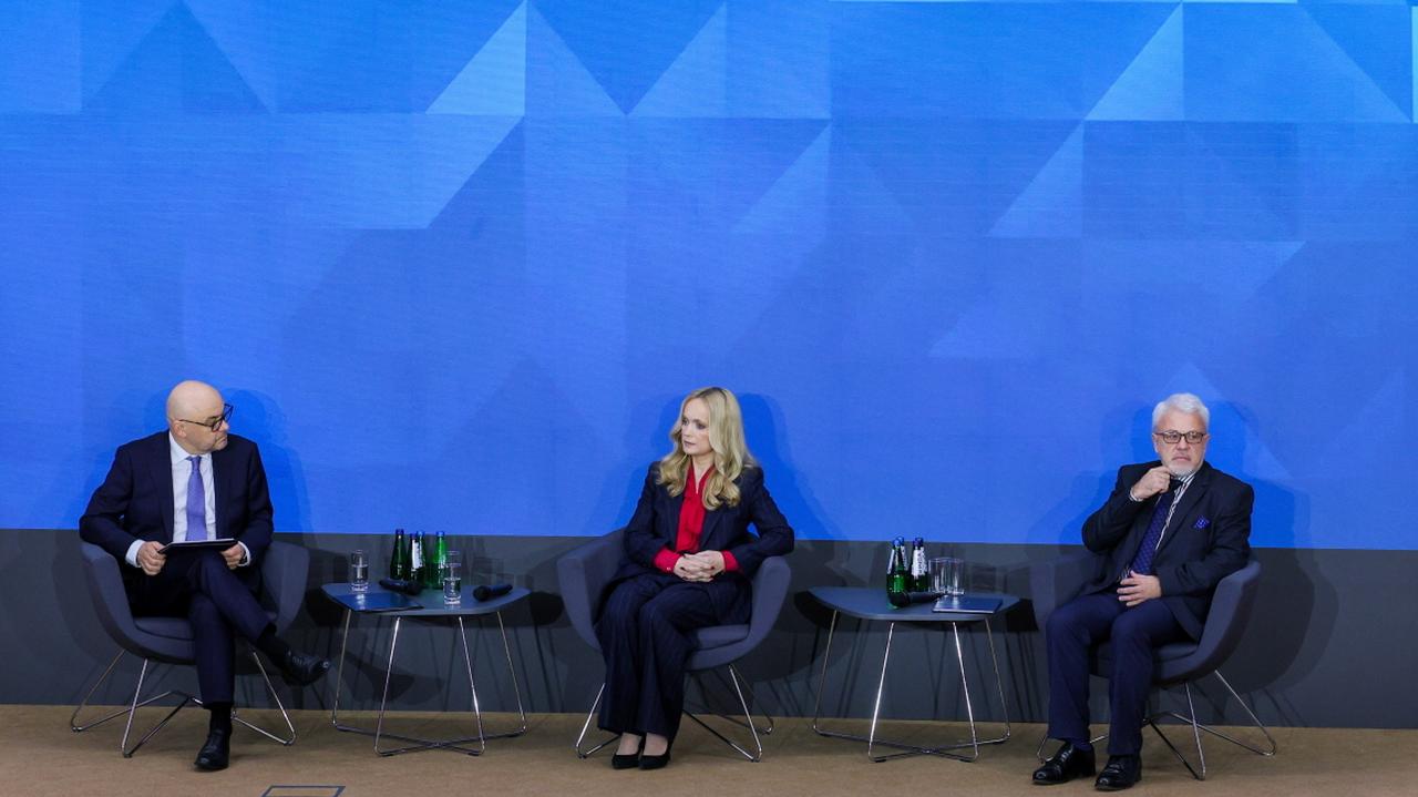 "Zabrało diagnozy, zabrakło recepty". Pierwsze komentarze po szczycie medycznym