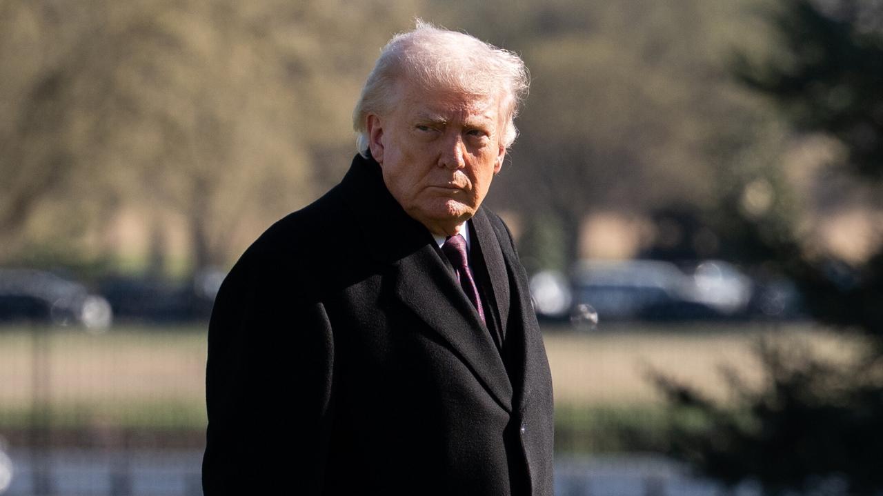 Ultimatum Trumpa, lądowanie na autostradzie, kontrowersje po liście biskupów