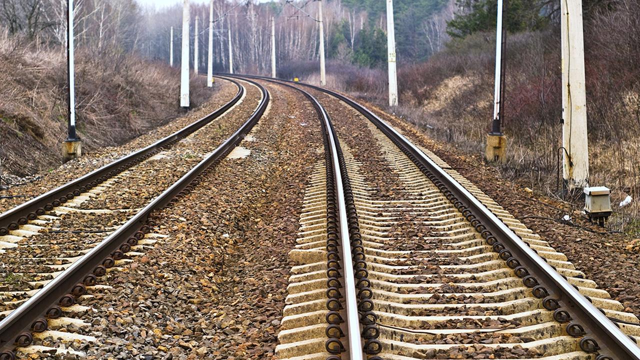 Awaria urządzeń sterowania ruchem kolejowym, są opóźnienia