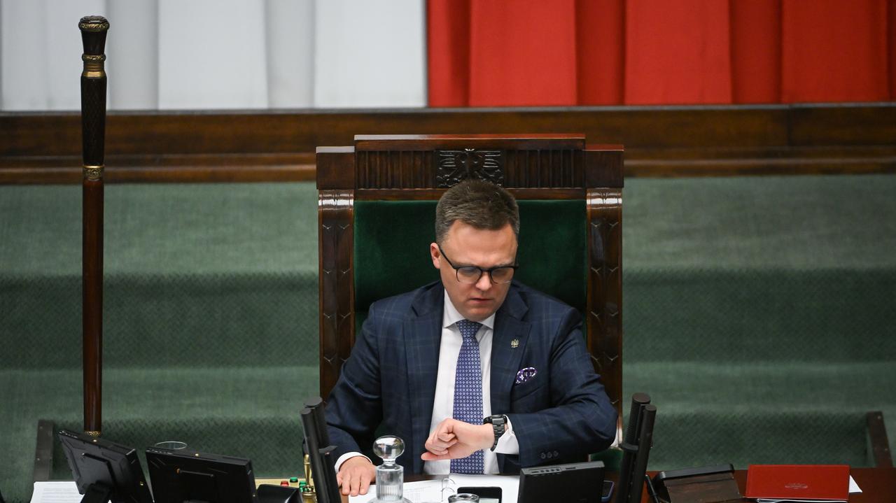 Kuszenie Hołowni. 