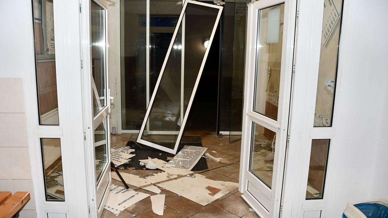 Zdemolował szpital i groził ratownikowi