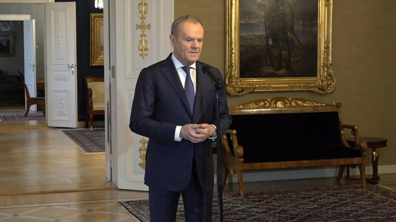 Tusk o sondażowych wynikach Trzaskowskiego