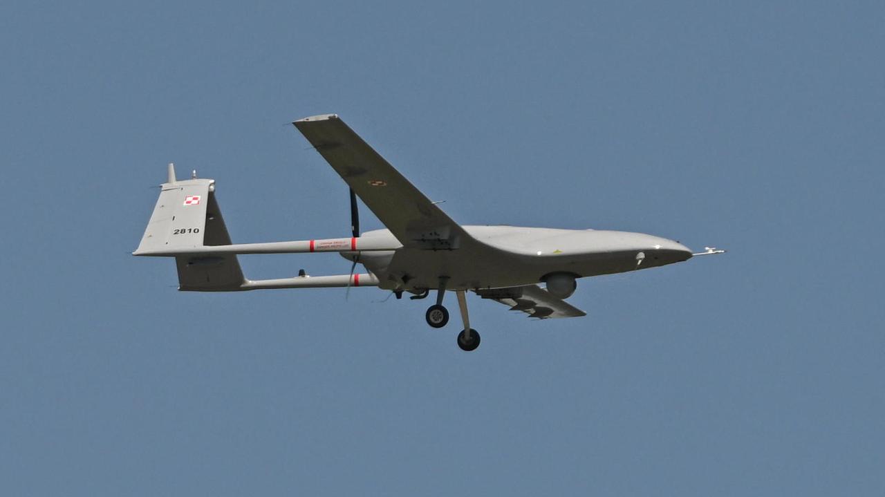 Wojsko włącza się w obławę. Minister: dron Bayraktar pomoże w poszukiwaniach
