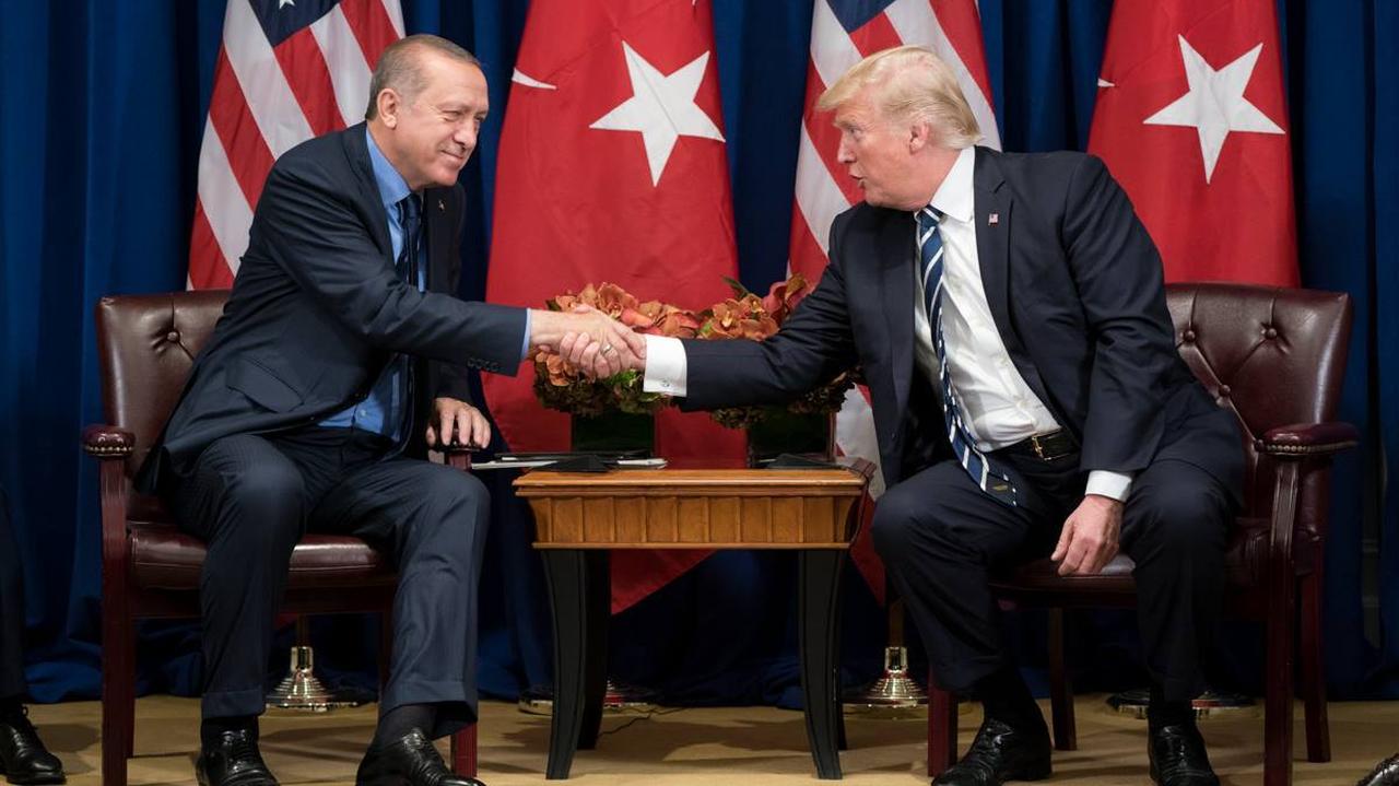 Erdogan counts on support from "Trump&#39;s friend"
