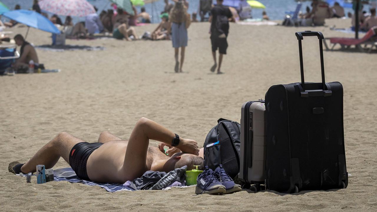 "Gotowi są oszczędzać na wszystkim, ale nie na podróżach". Nowe trendy