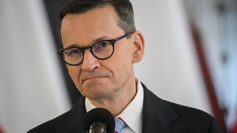 Morawiecki znów mówi o pakcie migracyjnym. I znów manipuluje