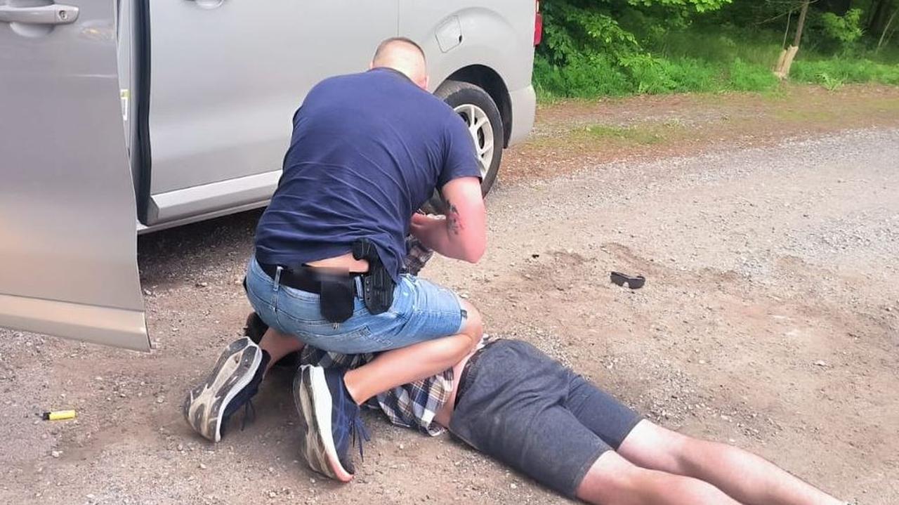 Na plaży "znalazł" kluczyki, ukradł auta i zażądał pieniędzy za zwrot