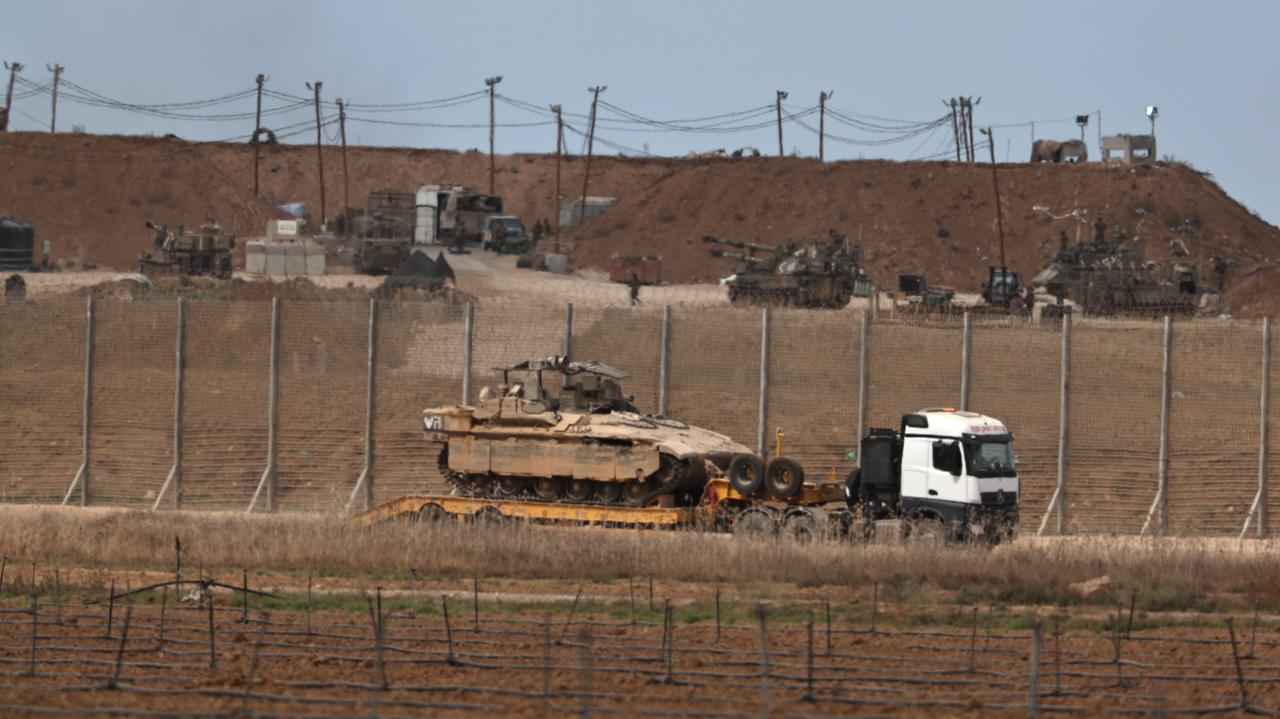 Plan pokojowy przyjęty, przyznano literackiego Nobla, Putin o ataku na samolot