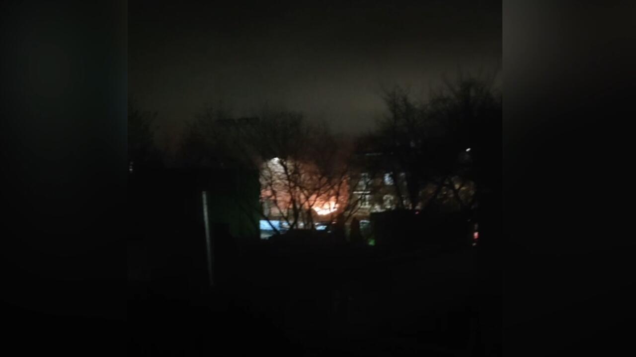 Pożar na Grochowie. "Doszło do wybuchu butli"