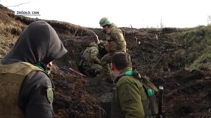 CNN reporter near Bakhmut.  He checked what weapons the Ukrainians need and how they use them