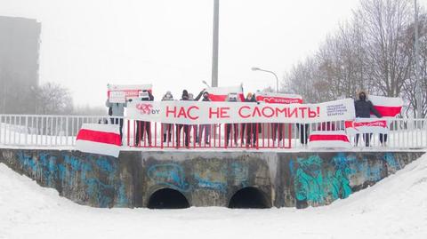 "Żyje Białoruś!" Przeciwnicy Łukaszenki kontynuują protesty 