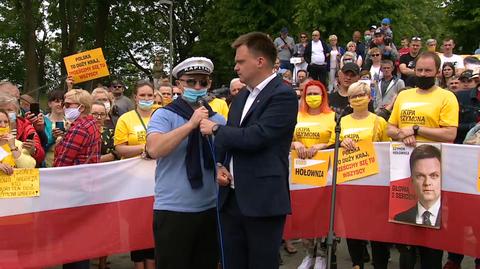 Wiec Szymona Hołowni zakłócony przez zwolennika Andrzeja Dudy
